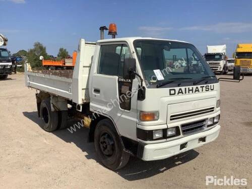 2000 Daihatsu Delta