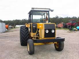 John Deere 3380 tractor and 6 foot slasher - picture0' - Click to enlarge