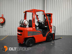 Nissan P1F2A25DU 2.5 Tonne Forklift 4 Hydraulic Functions Fork Positioner LPG EFI Engine  - picture1' - Click to enlarge