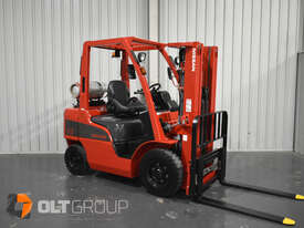 Nissan P1F2A25DU 2.5 Tonne Forklift 4 Hydraulic Functions Fork Positioner LPG EFI Engine  - picture2' - Click to enlarge