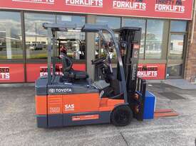 2012 TOYOTA 7FBE20 3 WHEEL 7FBE20 COUNTER BALANCED FORKLIFT CONTAINER MAST 4300mm NEW PHOTOS WHEN IT - picture0' - Click to enlarge