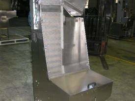 Stainless Steel Inclined Belt Conveyor. - picture1' - Click to enlarge