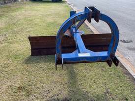 Grader Blade 6ft Barrett with wheel 3PL - picture1' - Click to enlarge