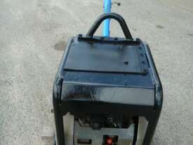 WACKER DPU6055 DIESEL PLATE COMPACTOR - picture2' - Click to enlarge