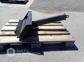 JIB ATTACHMENT TO SUIT MINI LOADER - picture0' - Click to enlarge