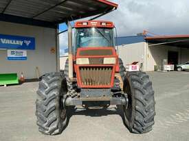 Case IH 8920 Magnum - picture1' - Click to enlarge