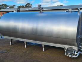 STAINLESS STEEL TANK, MILK VAT 7900lt - picture0' - Click to enlarge