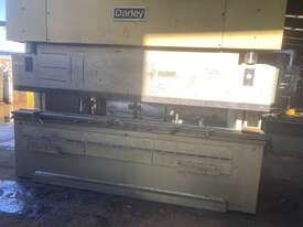 Darley Hydraulic Pressbrake 3m x 80T - picture0' - Click to enlarge
