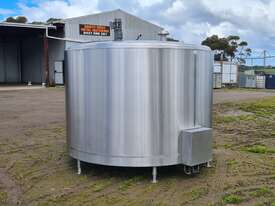 STAINLESS STEEL TANK, MILK VAT 7000lt - picture2' - Click to enlarge