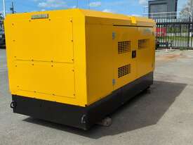 390 CFM Airman Skid Mounted Late Model Screw Compressor Low Hours for it age ,  - picture1' - Click to enlarge