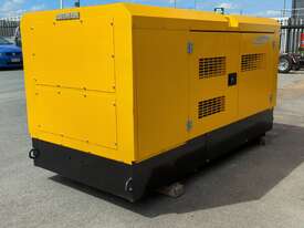 390 CFM Airman Skid Mounted Late Model Screw Compressor Low Hours for it age ,  - picture2' - Click to enlarge