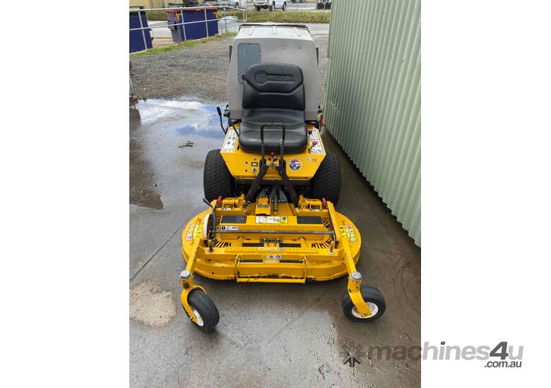Used 2018 walker Walker Catcher Mower MS18 with 42 Deck Front Deck