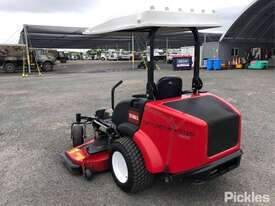 Toro GroundsMaster 7200 - picture2' - Click to enlarge