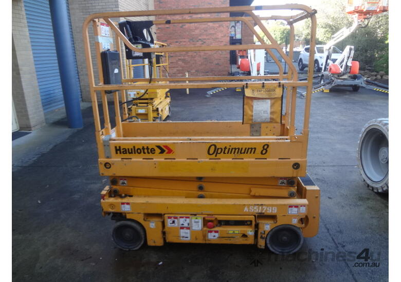 caption 2014 Haulotte Optimum 8.1 Electric Scissor (10YT Included)