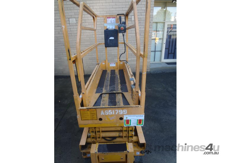 caption 2014 Haulotte Optimum 8.1 Electric Scissor (10YT Included)