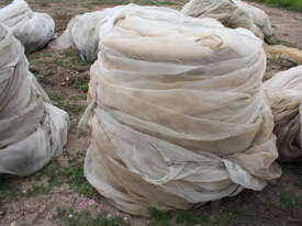 Vegetable Ground Cover Netting - picture2' - Click to enlarge