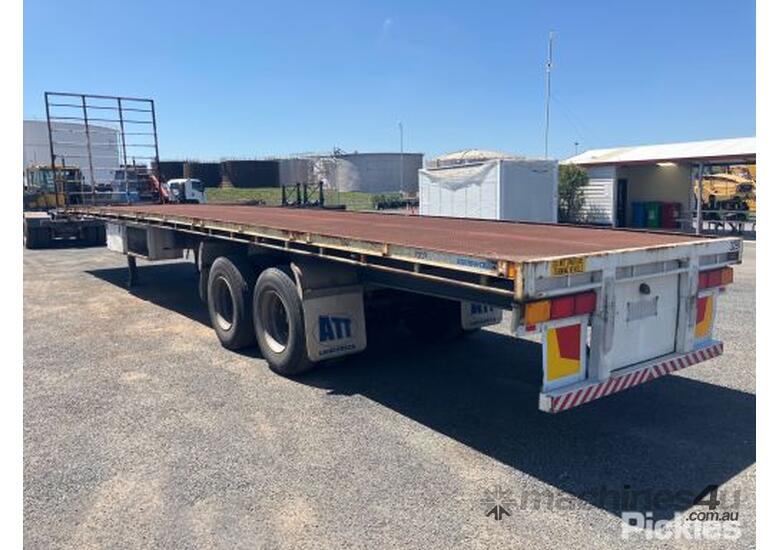 Buy Used southern cross 2005 Southern Cross Standard Tandem Trailers in