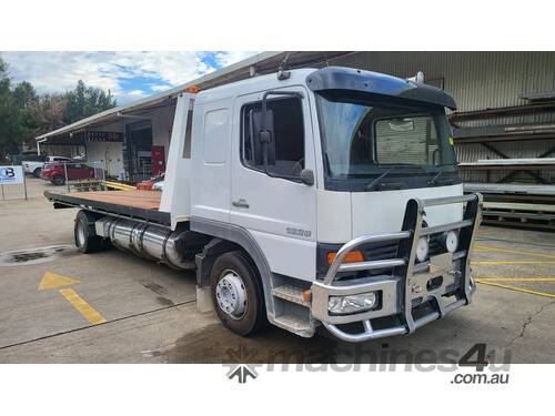 Mercedes Benz Atego-LW 1228 4X2 Tilt Tray