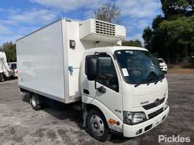 2017 Hino 300 series - picture0' - Click to enlarge