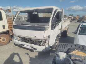 Mitsubishi Canter - picture1' - Click to enlarge