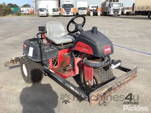 2009 Toro Sandpro 3040 Bunker Rake