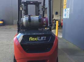 Flexilift -Tailift FG35 3.5 Ton LPG Container Mast Counterbalance Forklift - Refurbished & Low Hours - picture2' - Click to enlarge