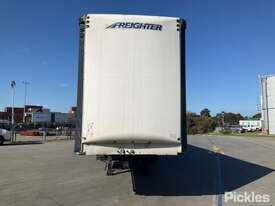 2003 Maxitrans ST3 Tri Axle Flat Top Curtainside B Trailer - picture0' - Click to enlarge