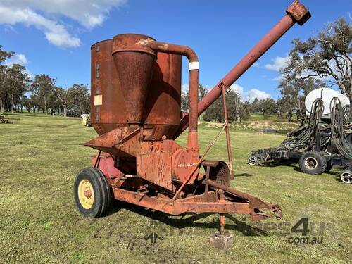 New Holland A351