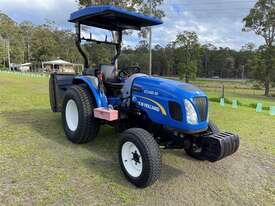 New Holland Boomer 40 - picture0' - Click to enlarge