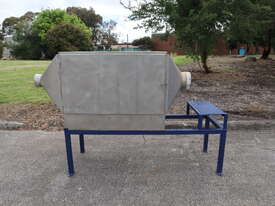 Stainless Steel Air Ventilation Filter Scrubber - 600 x 590mm ***MAKE AN OFFER*** - picture0' - Click to enlarge