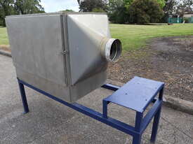 Stainless Steel Air Ventilation Filter Scrubber - 600 x 590mm ***MAKE AN OFFER*** - picture1' - Click to enlarge