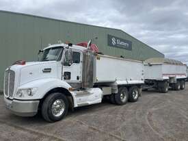 2011 Kenworth T403 Truck and Dog - picture0' - Click to enlarge