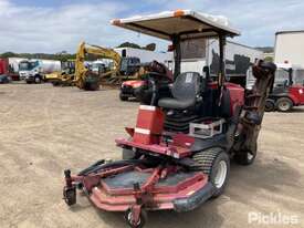 Toro 4000-D Folding Wing Mower - picture0' - Click to enlarge