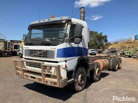 2004 Volvo FM12 Cab Chassis - picture1' - Click to enlarge