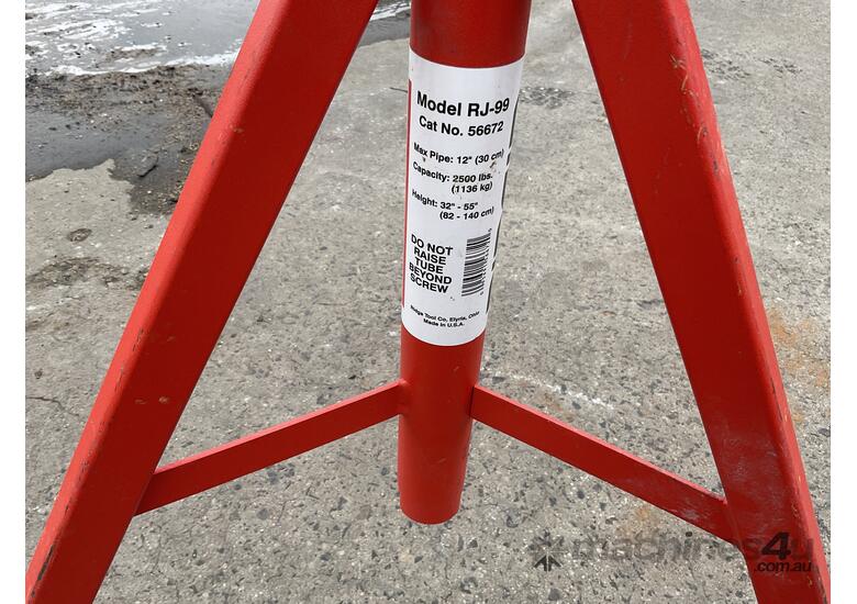 Used Ridgid Roller Head Pipe Stands Irrigation Pipe in , Listed on