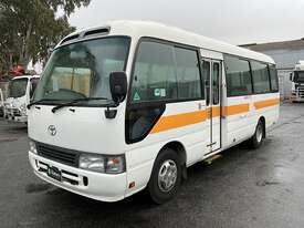 2005 Toyota Coaster 50 series  Diesel - picture1' - Click to enlarge