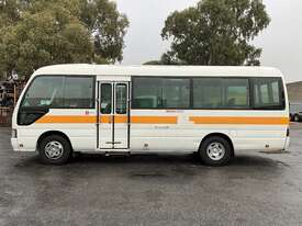 2005 Toyota Coaster 50 series  Diesel - picture2' - Click to enlarge