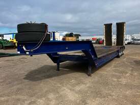 2000 Brentwood BLLXX 34 Tri Axle Low Loader - picture1' - Click to enlarge