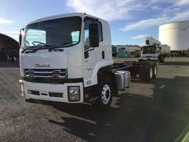 2016 Isuzu FVL240-300 Cab Chassis - picture1' - Click to enlarge