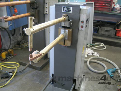 Shaw - SIP Italian 15 KVA Treadle Spot Welder