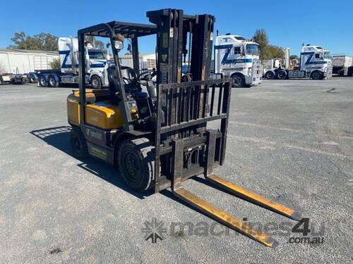 2014 Victory VF35D Forklift (Counterbalanced)