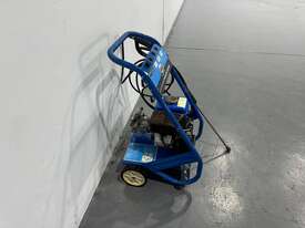 SCI 2.6HP 1900PSI Pressure Washer - picture0' - Click to enlarge