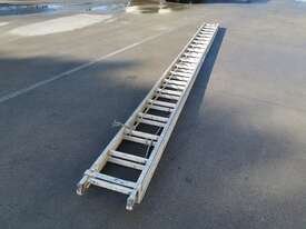 40FT Aluminium Extension Ladder - picture0' - Click to enlarge