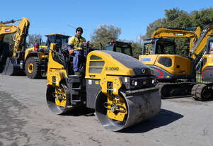 XCMG Double Smooth Vibrating Roller | Model: XD140S