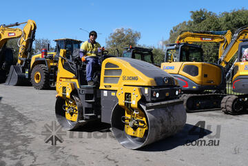 XCMG Double Smooth Vibrating Roller | Model: XD140S