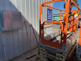 2014 JLG 1930ES - picture0' - Click to enlarge