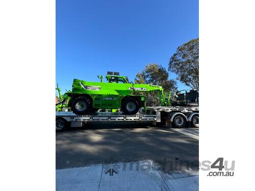 Merlo Telehandler: Roto 50.26 Plus EE 360 degrees rotating telehandler 5 tons capacity 25.9m lift