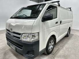 2013 Toyota Hiace LWB Van (Cargo Body) (Petrol) (Auto) - picture0' - Click to enlarge