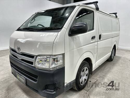 2013 Toyota Hiace LWB Van (Cargo Body) (Petrol) (Auto)