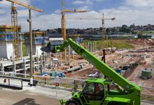 Merlo NEW   P 40.17 EE